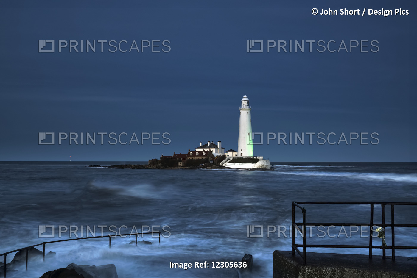 St. Mary's Island And Lighthouse; Whitley Bay, Tyne And Wear, England