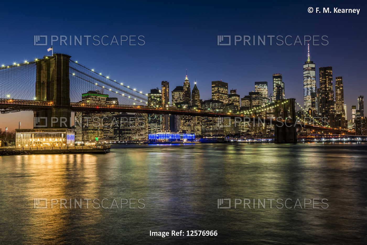 Manhattan skyline and Brooklyn Bridge at twilight, Brooklyn Bridge Park; ...
