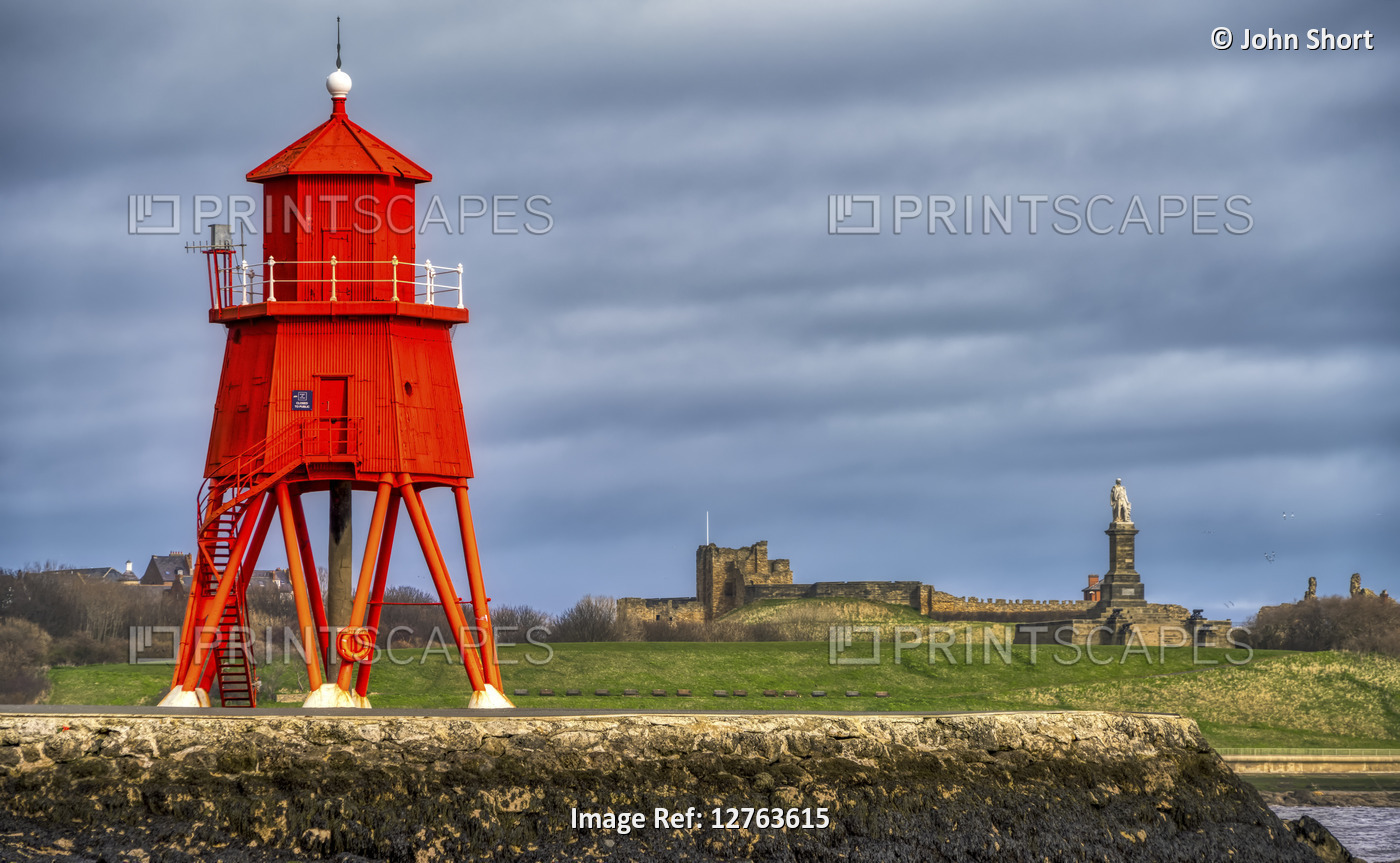 Herd Groyne Lighthouse; South Shields, Tyne and Wear, England